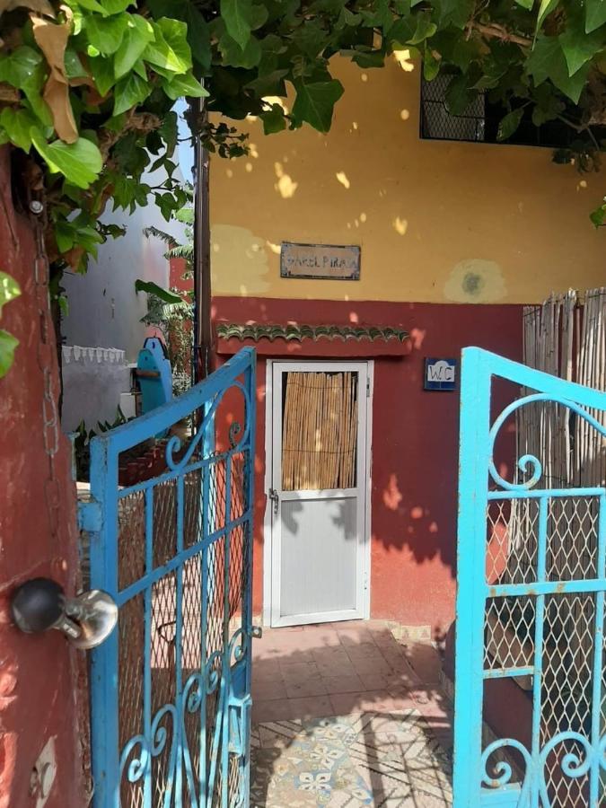 Dar El Pirata Hostel Асила Экстерьер фото