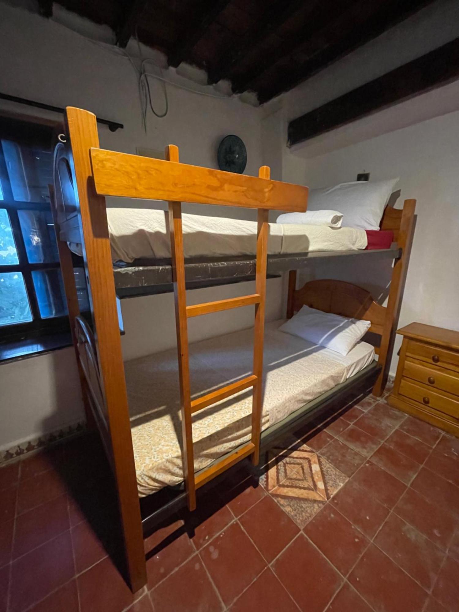 Dar El Pirata Hostel Асила Экстерьер фото
